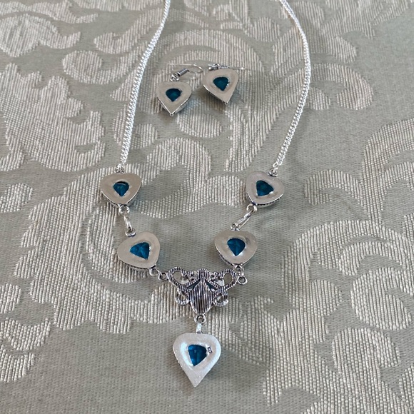 Heart Necklace and Earrings - Picture 8 of 12